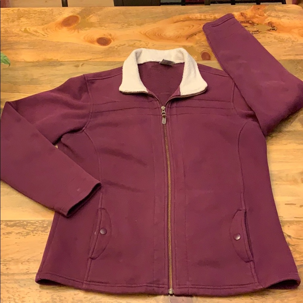Columbia fleece sweater jacket. Large